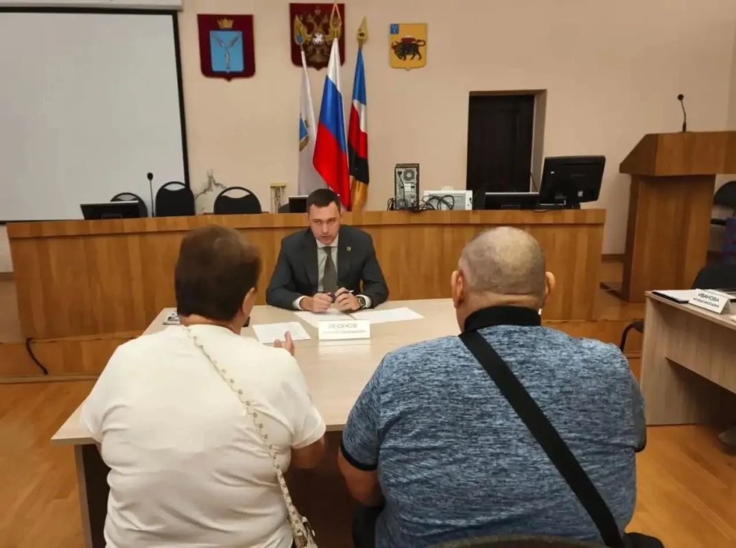 По поручению губернатора Романа Бусаргина провёл личный приём участников специальной военной операции и членов их семей По поручению губернатора Романа Бусаргина провёл личный приём участников специальной военной операции и членов их семей