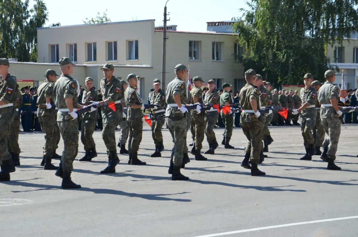 В поселке Светлый отметили 65-летие Таманской ракетной дивизии В поселке Светлый отметили 65-летие Таманской ракетной дивизии