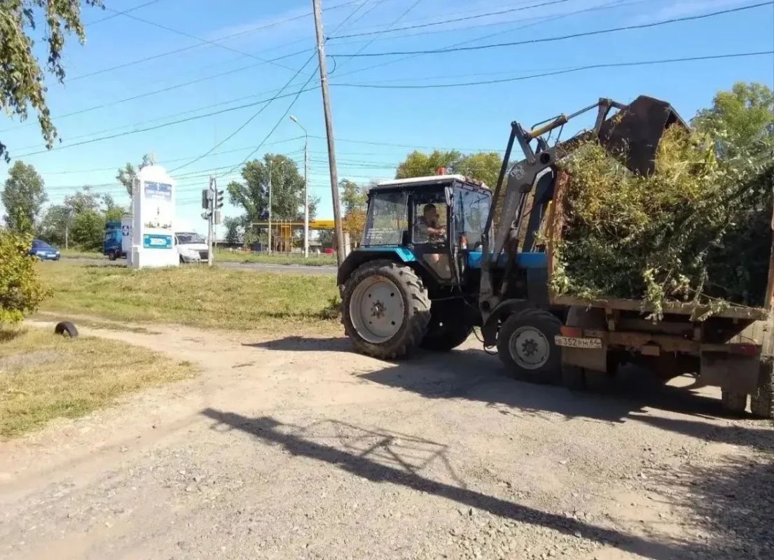На штабе по благоустройству рассмотрели вопросы осеннего содержания городских территорий, подвели итоги прошедшей недели и определили планы на ближайший период На штабе по благоустройству рассмотрели вопросы осеннего содержания городских территорий, подвели итоги прошедшей недели и определили планы на ближайший период