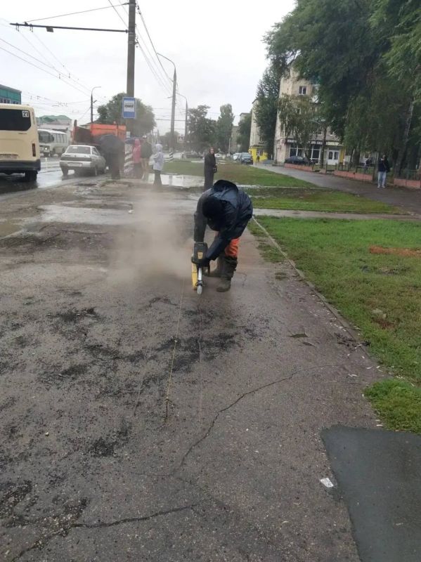 На улице Минской готовят площадку под установку новой остановки На улице Минской готовят площадку под установку новой остановки