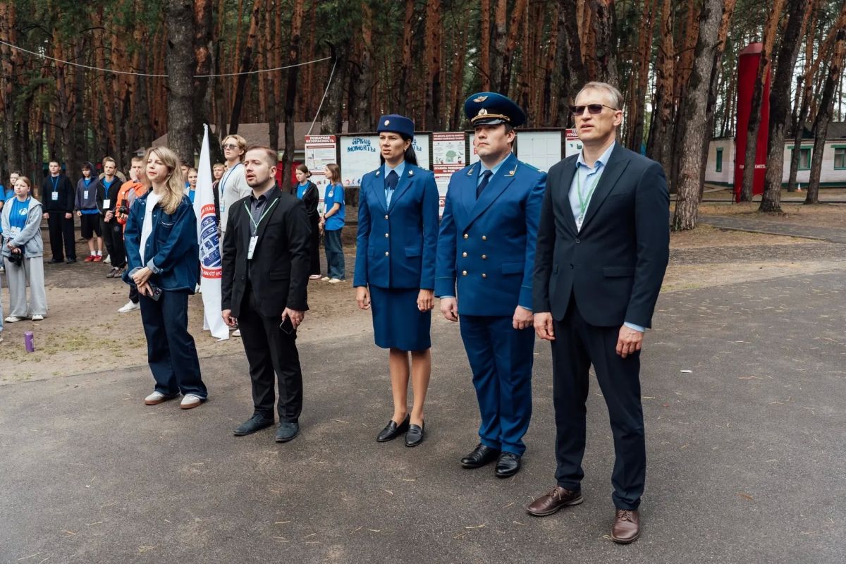 Прокуратура города Балашова приняла участие в XVII молодежном образовательном форуме «Хопёр» Прокуратура города Балашова приняла участие в XVII молодежном образовательном форуме «Хопёр»