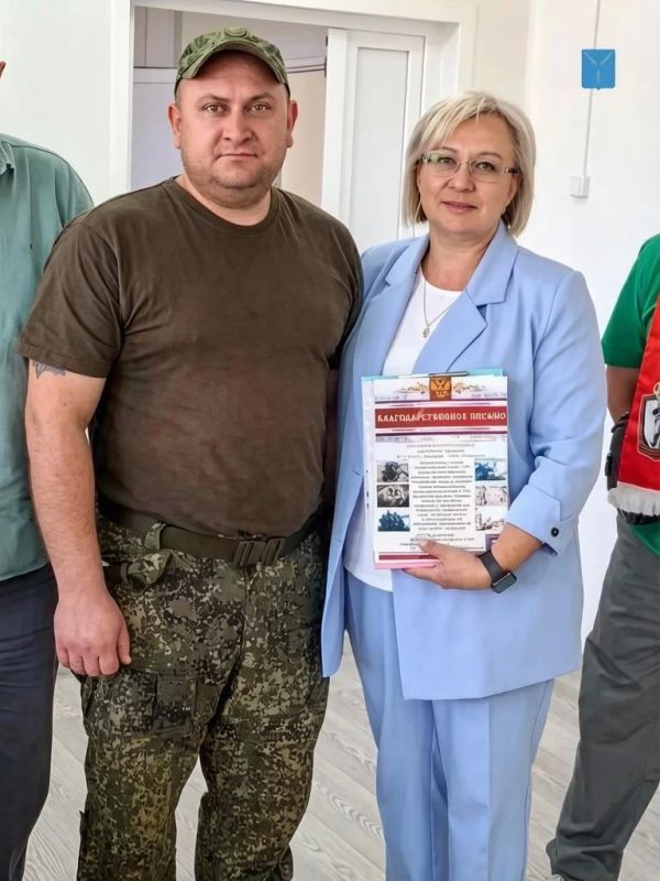 Школу в Рахмановке посетили члены Пугачевского отделения общественной организации ветеранов Школу в Рахмановке посетили члены Пугачевского отделения общественной организации ветеранов
