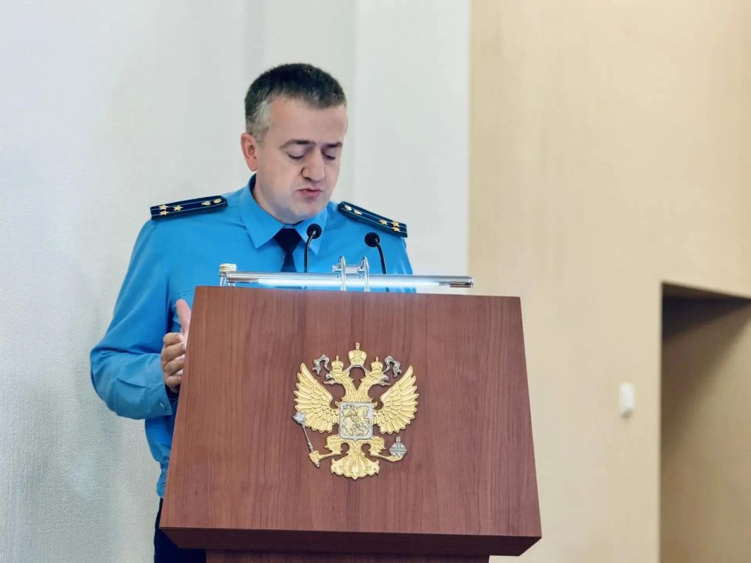 В прокуратуре Саратовской области состоялось заседание коллегии по вопросам участия прокуроров в судебных стадиях уголовного судопроизводства В прокуратуре Саратовской области состоялось заседание коллегии по вопросам участия прокуроров в судебных стадиях уголовного судопроизводства