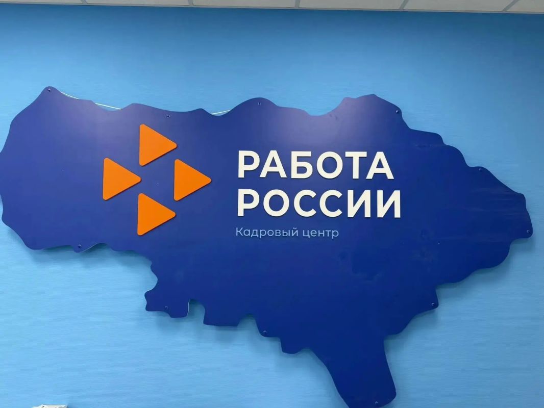 В Балашовском районе трактористу-машинисту готовы платить до 230 тысяч рублей