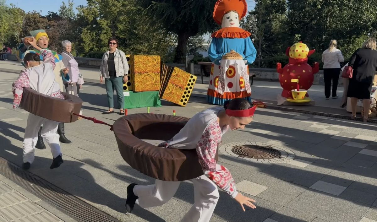 Сегодня Энгельсский муниципальный район принял участие в фестивале русской культуры и быта «Сила традиций» Сегодня Энгельсский муниципальный район принял участие в фестивале русской культуры и быта «Сила традиций»