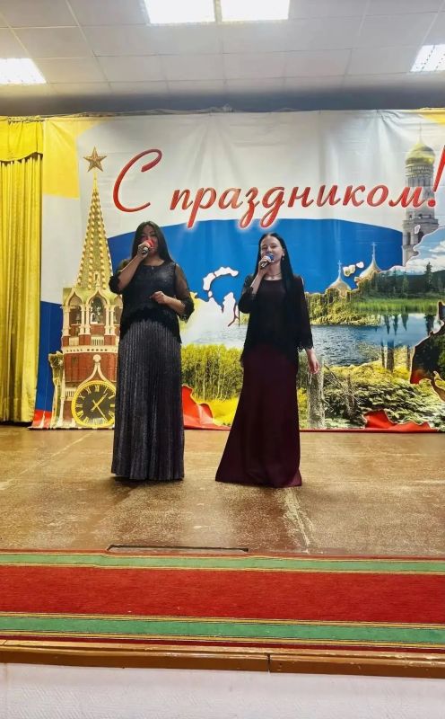 В Саратовском военном госпитале артисты пели от всей души В Саратовском военном госпитале артисты пели от всей души