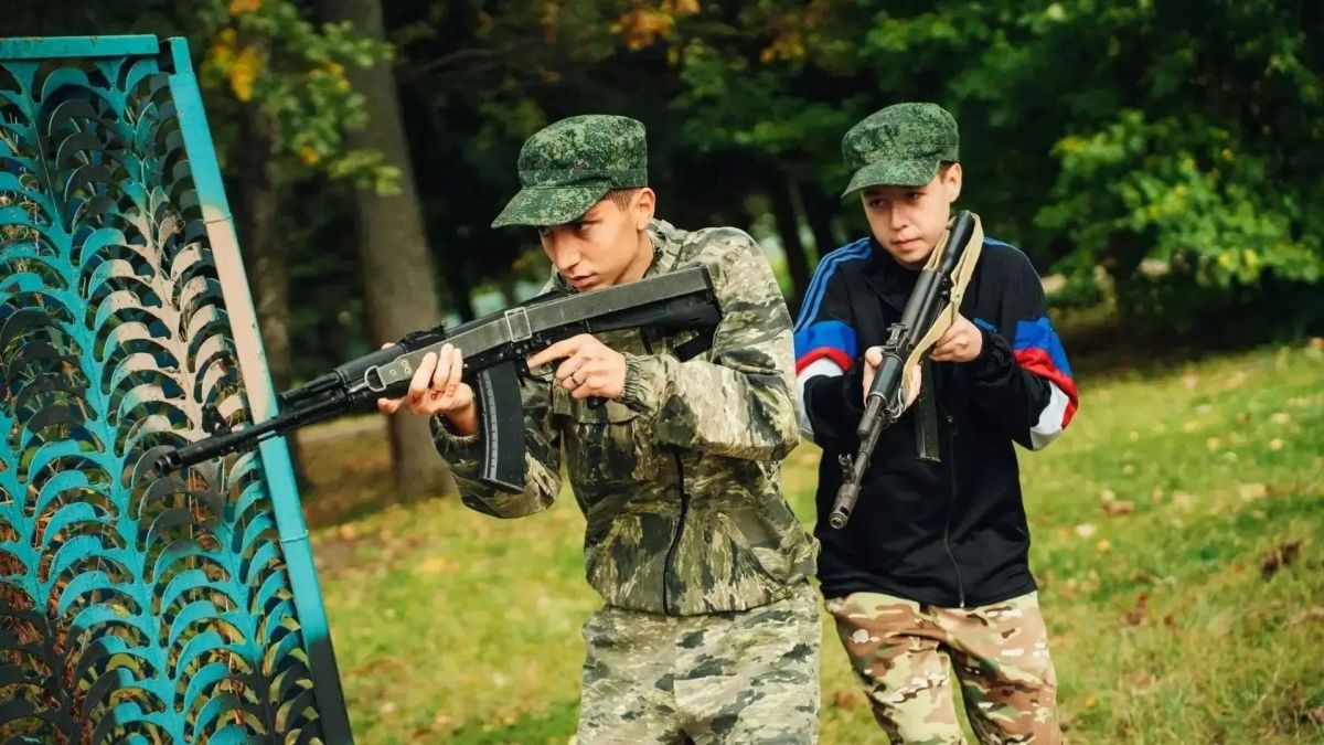 Юнармеец из Саратова показал лучший результат по огневой подготовке на военно-патриотических сборах Юнармеец из Саратова показал лучший результат по огневой подготовке на военно-патриотических сборах