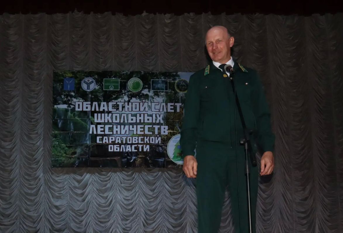 В Хвалынске определили победителей областного Слета школьных лесничеств В Хвалынске определили победителей областного Слета школьных лесничеств
