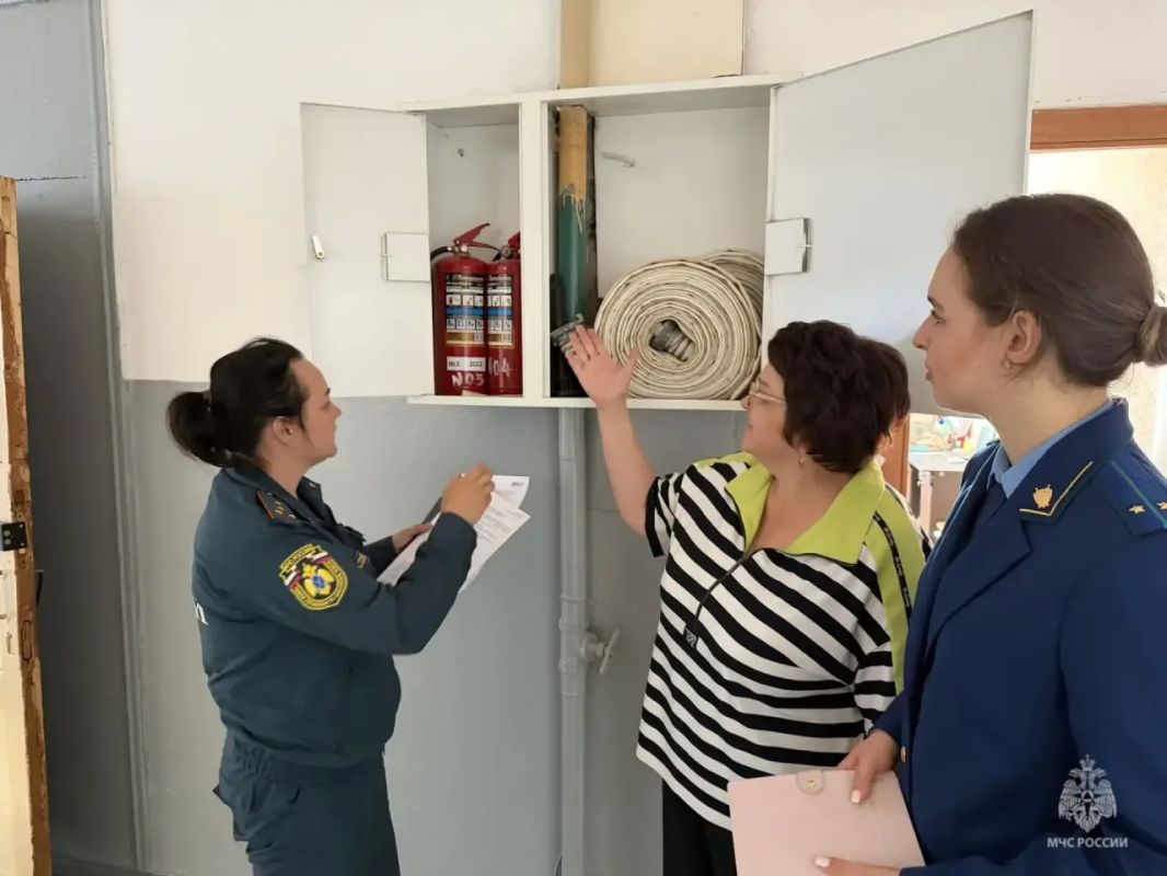 Выборы. Сотрудники МЧС региона будут обеспечивать безопасность граждан на избирательных участках в единый день голосования