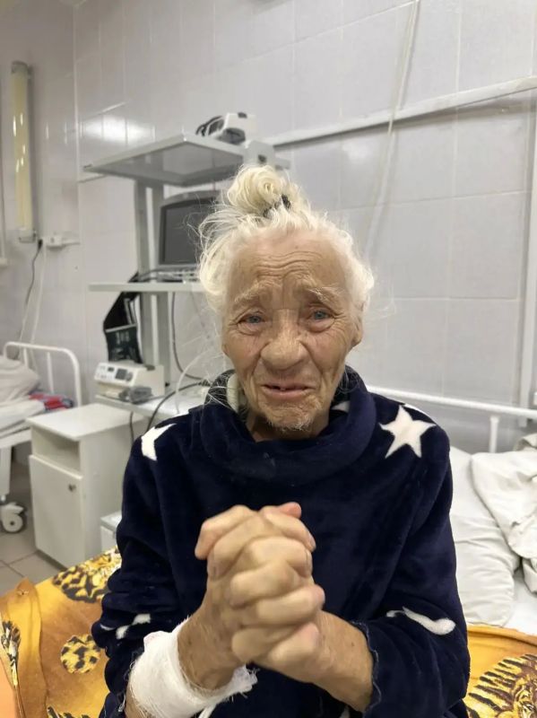 Друзья, необходима ваша помощь Друзья, необходима ваша помощь