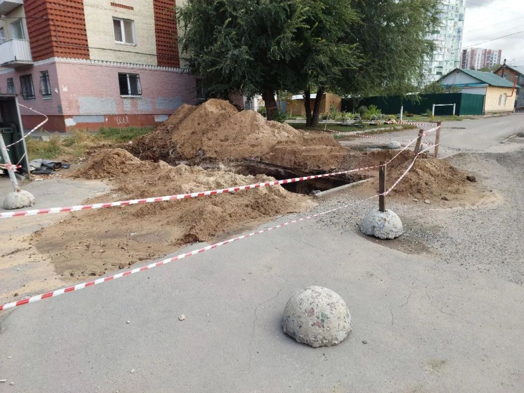 Сотрудники управления муниципального контроля и административной практики ведут постоянный надзор за земляными работами в городе и следят за тем, чтобы после них территории приводили в порядок Сотрудники управления муниципального контроля и административной практики ведут постоянный надзор за земляными работами в городе и следят за тем, чтобы после них территории приводили в порядок