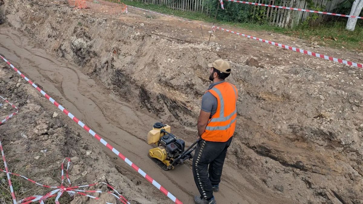 В Балаково продолжаются работы по модернизации водоснабжения В Балаково продолжаются работы по модернизации водоснабжения