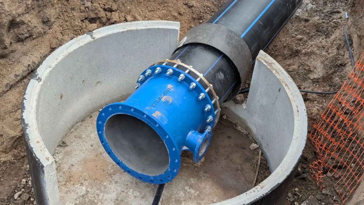 В Балаково продолжаются работы по модернизации водоснабжения В Балаково продолжаются работы по модернизации водоснабжения