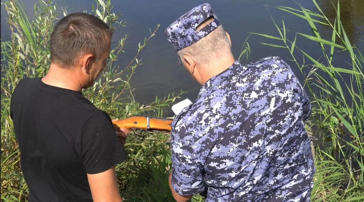 В Саратовской области росгвардейцы продолжают профилактические рейды в разгар сезона осенней охоты В Саратовской области росгвардейцы продолжают профилактические рейды в разгар сезона осенней охоты