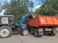Уборка города. Коммунальные службы осуществляют уборку дорог и тротуаров, мойку и ремонт остановочных павильонов, уход за зелеными зонами, подбор мусора, а также ремонт дорожных знаков и ограждений