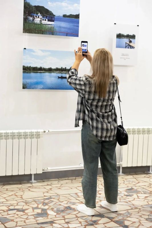 В саратовском кинотеатре «Победа» открыта фотовыставка «Город – это ты» В саратовском кинотеатре «Победа» открыта фотовыставка «Город – это ты»