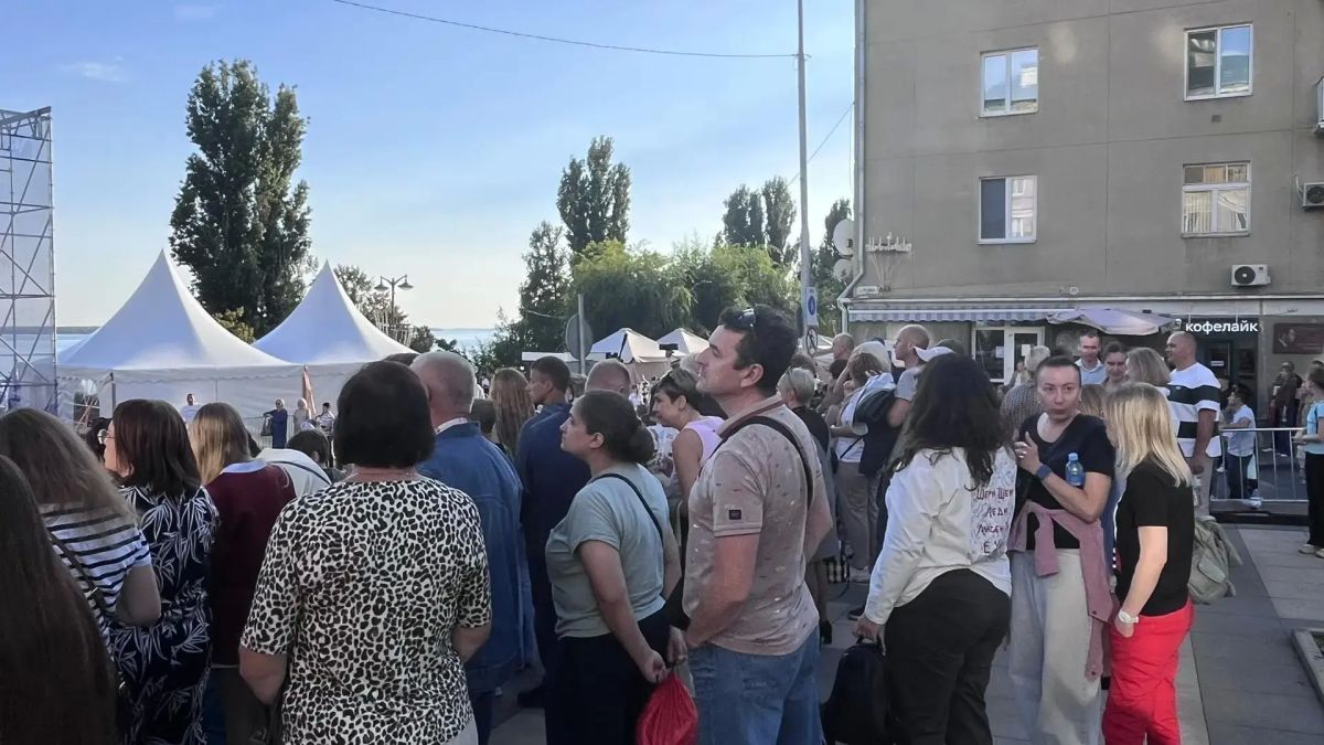 «Золотые огни» Саратова зажглись на набережной Саратова! «Золотые огни» Саратова зажглись на набережной Саратова!