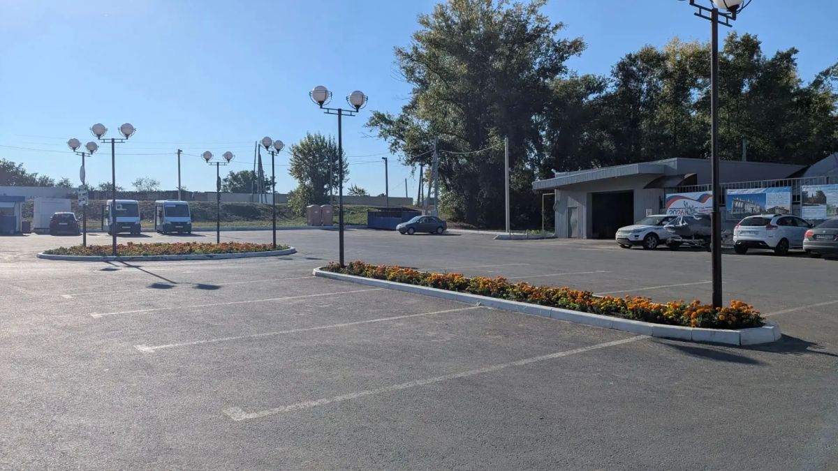 Дорогие балаковцы, в это солнечное и тёплое сентябрьское утро желаем вам отличного настроения!