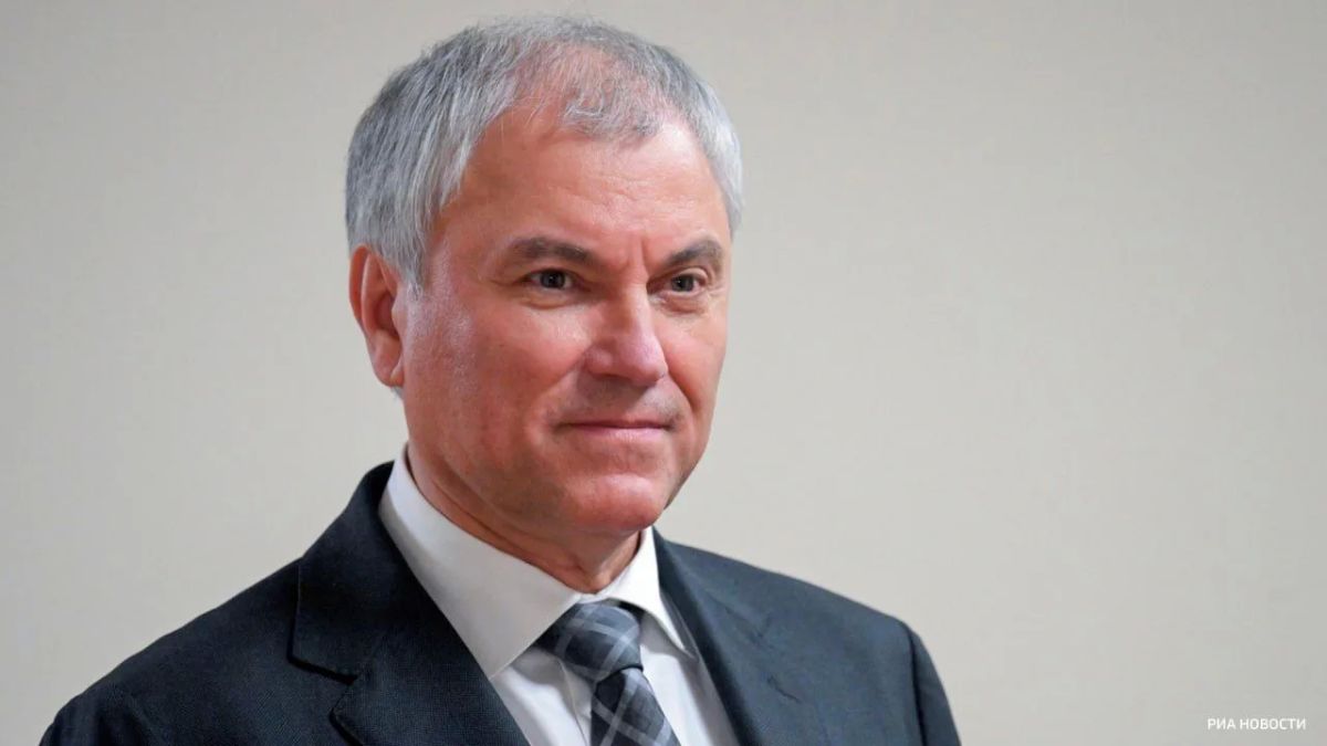 Вячеслав Володин лидирует по одномандатному округу в Саратовской области с 82,84% голосов после обработки 100% протоколов, следует из данных ЦИК