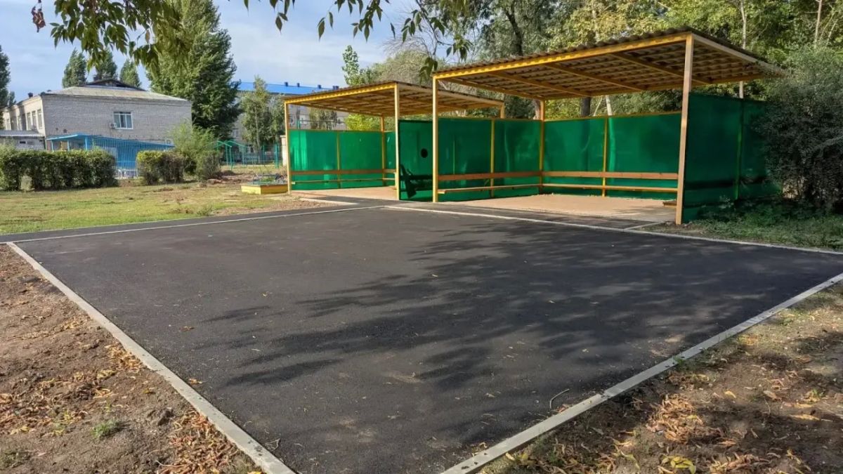 В Балаково к детскому саду N 7 начали благоустраивать тротуар