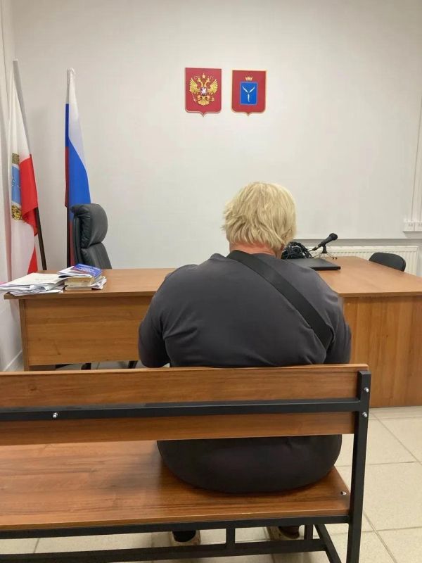В Энгельсе злостной неплательщице штрафов назначили административный арест В Энгельсе злостной неплательщице штрафов назначили административный арест