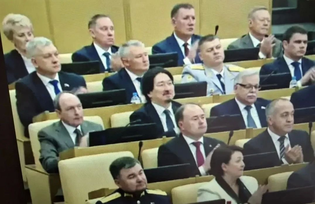 Сегодня принимаю участие в первом заседании Государственной Думы девятого созыва Сегодня принимаю участие в первом заседании Государственной Думы девятого созыва