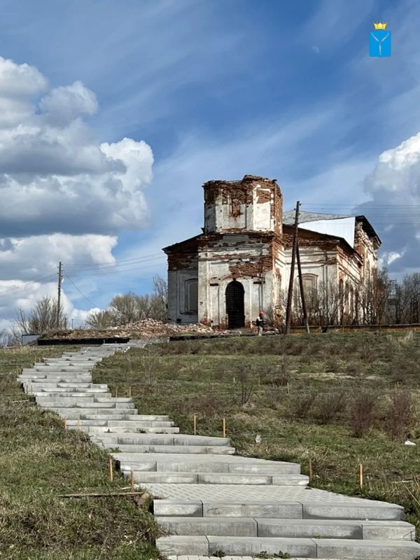 В селе Лох спасли колокольню старинного храма В селе Лох спасли колокольню старинного храма