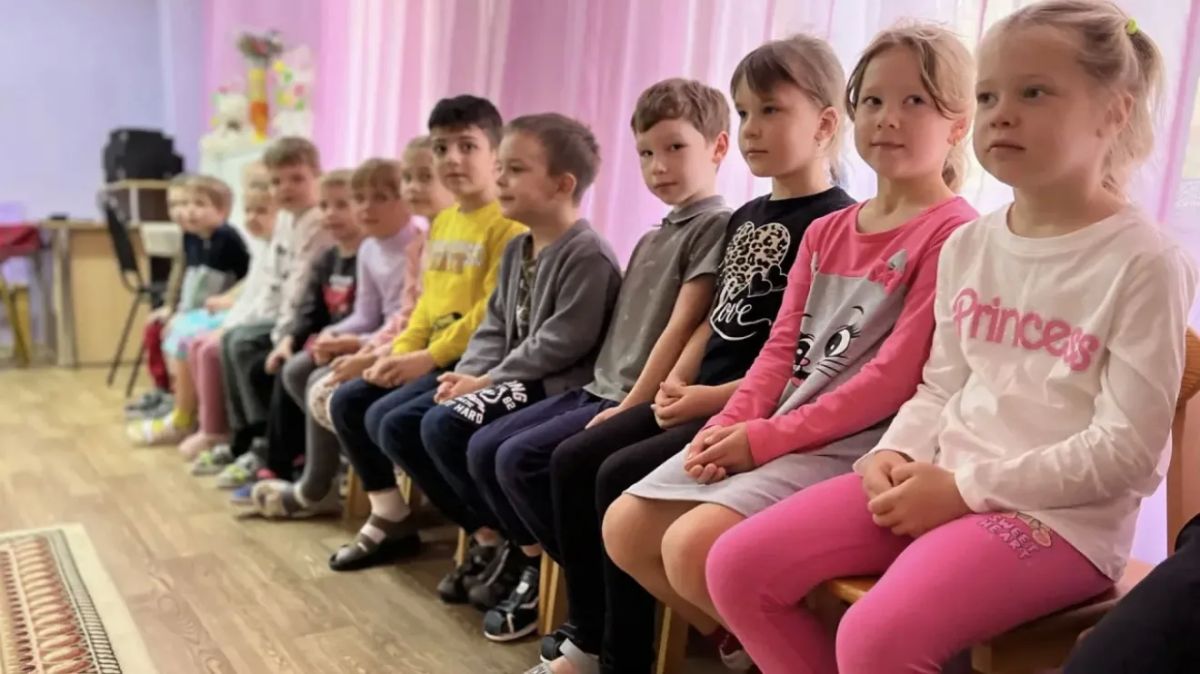 Я БУДУ СПАСАТЕЛЕМ. Сегодня, сотрудники Службы спасения Саратовской области посетили детский сад №199 города Саратова, чтобы провести увлекательное и познавательное мероприятие для воспитанников учреждения Я БУДУ СПАСАТЕЛЕМ. Сегодня, сотрудники Службы спасения Саратовской области посетили детский сад №199 города Саратова, чтобы провести увлекательное и познавательное мероприятие для воспитанников учреждения