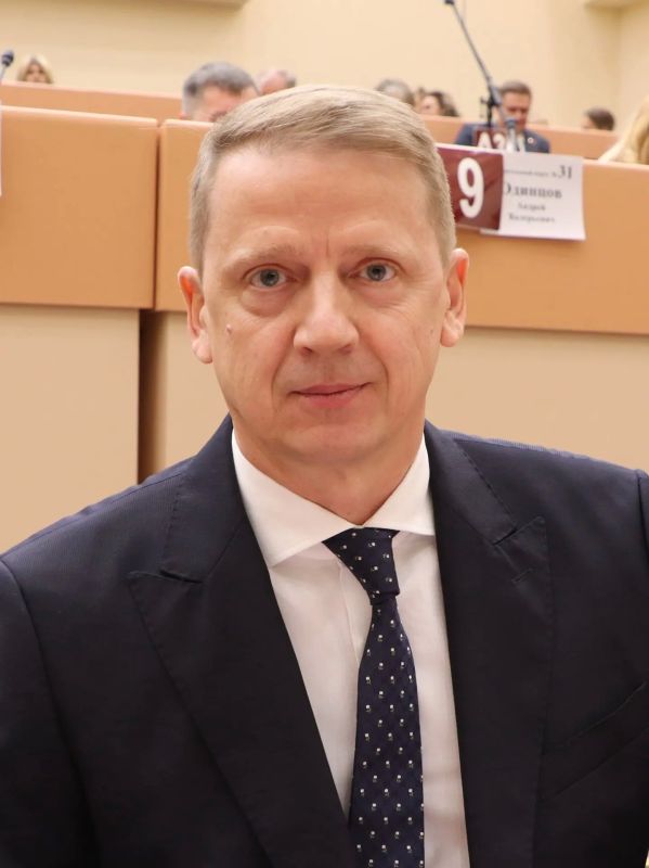 Депутаты о Михаиле Орлове: «Прекрасно разбирается в вопросах муниципалитета» Депутаты о Михаиле Орлове: «Прекрасно разбирается в вопросах муниципалитета»