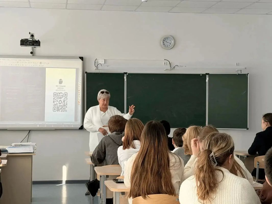 В школах Энгельсского муниципального района продолжается цикл профилактических бесед, направленных на формирование бережного отношения к объектам городской инфраструктуры В школах Энгельсского муниципального района продолжается цикл профилактических бесед, направленных на формирование бережного отношения к объектам городской инфраструктуры