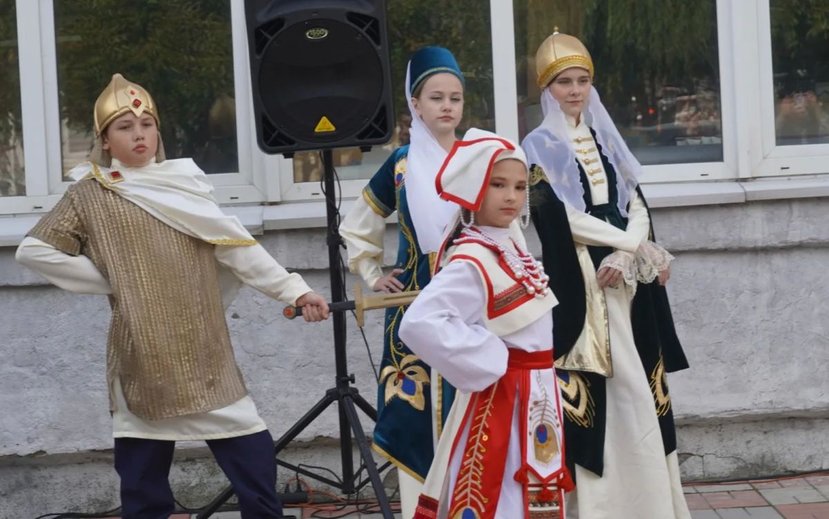 В Саратове ветераны и сотрудники Росгвардии организовали праздничное мероприятие, посвященное Международному дню пожилых людей В Саратове ветераны и сотрудники Росгвардии организовали праздничное мероприятие, посвященное Международному дню пожилых людей