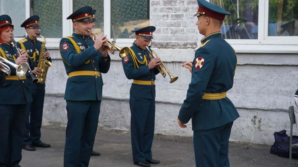В Саратове ветераны и сотрудники Росгвардии организовали праздничное мероприятие, посвященное Международному дню пожилых людей В Саратове ветераны и сотрудники Росгвардии организовали праздничное мероприятие, посвященное Международному дню пожилых людей
