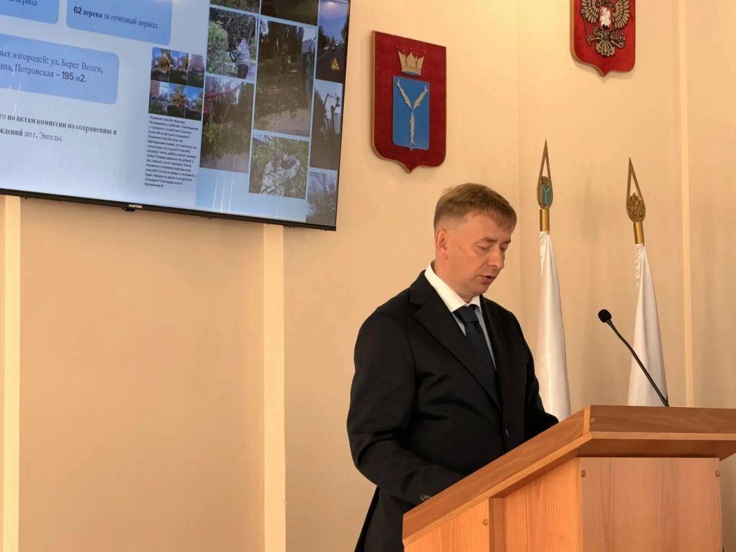 На еженедельном заседании штаба по благоустройству приняли ряд решений по осеннему содержанию городских территорий и подвели итоги прошедшей недели На еженедельном заседании штаба по благоустройству приняли ряд решений по осеннему содержанию городских территорий и подвели итоги прошедшей недели