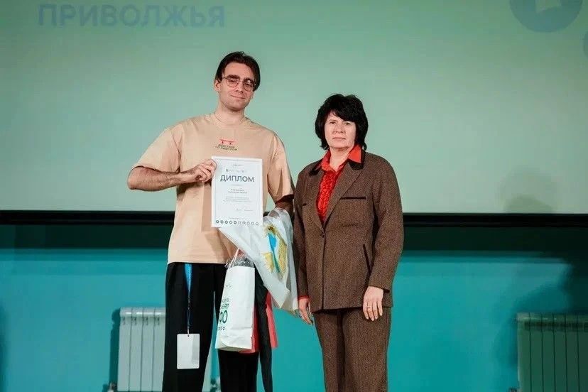 Представители Саратовской области одержали победу в окружном грантовом конкурсе в Самаре Представители Саратовской области одержали победу в окружном грантовом конкурсе в Самаре