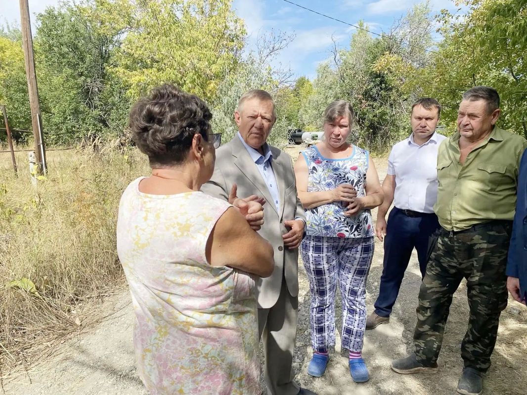 В саратовском селе появилась водонапорная башня В саратовском селе появилась водонапорная башня