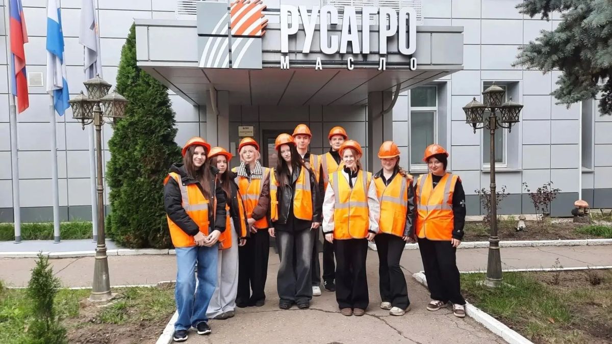 Саратовские школьники познакомились с работой газовиков и пищевым производством Саратовские школьники познакомились с работой газовиков и пищевым производством