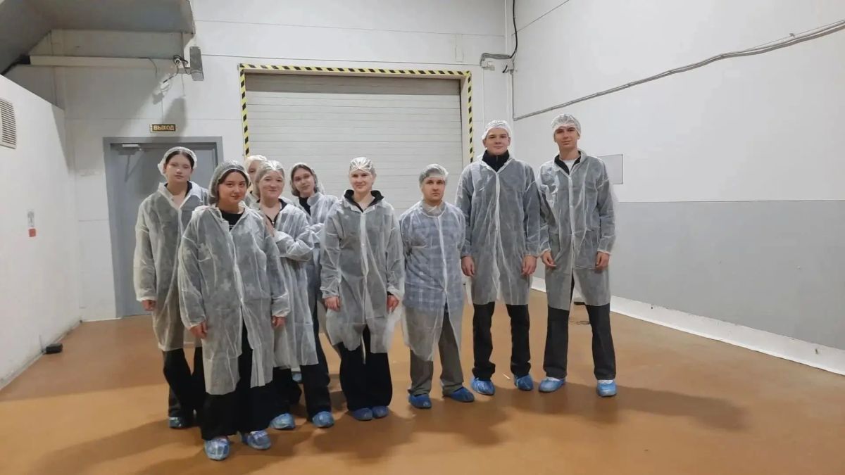 Саратовские школьники познакомились с работой газовиков и пищевым производством