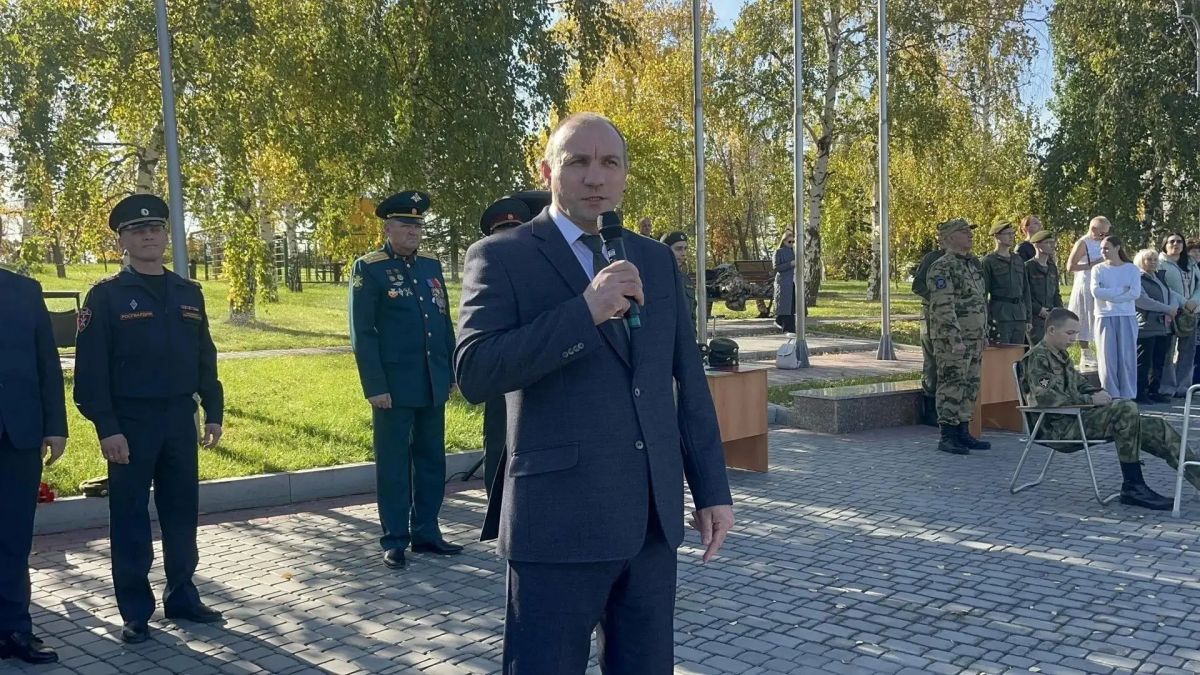 50 студентов Саратовского техникума отраслевых технологий вступили в отряд Росгвардии «Тайфун» 50 студентов Саратовского техникума отраслевых технологий вступили в отряд Росгвардии «Тайфун»