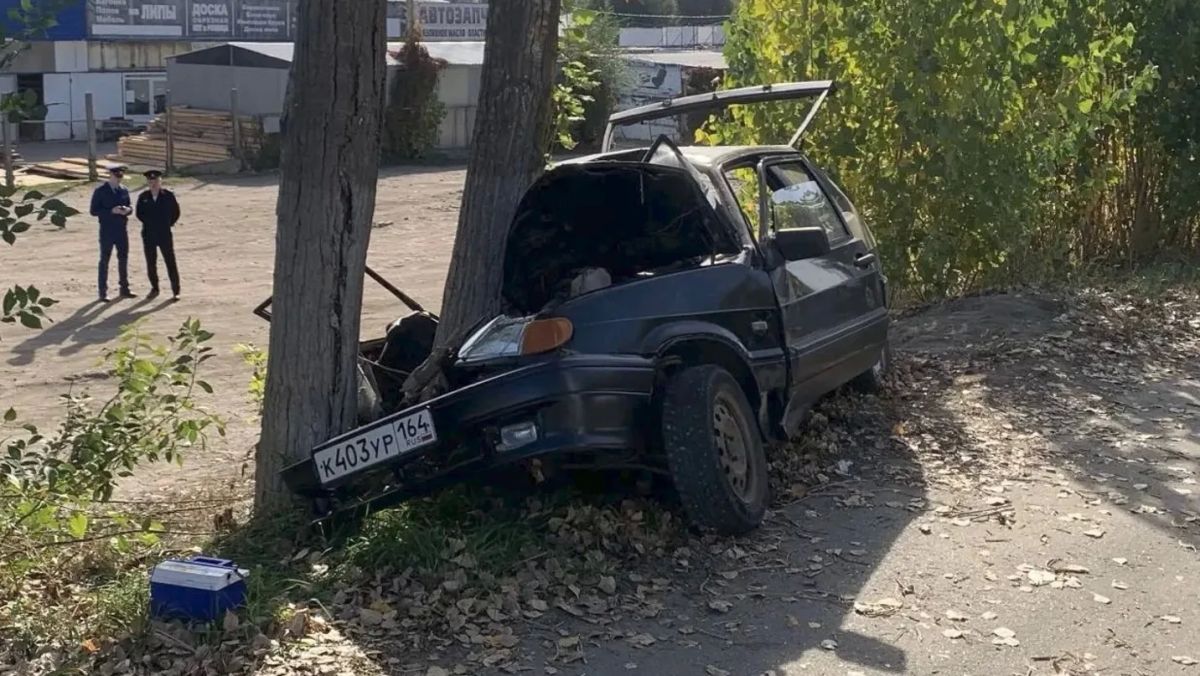 Подростки из ДТП на Ново-Астраханском шоссе остаются в больнице