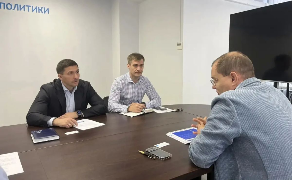 Министр инвестиционной политики провел личный прием граждан