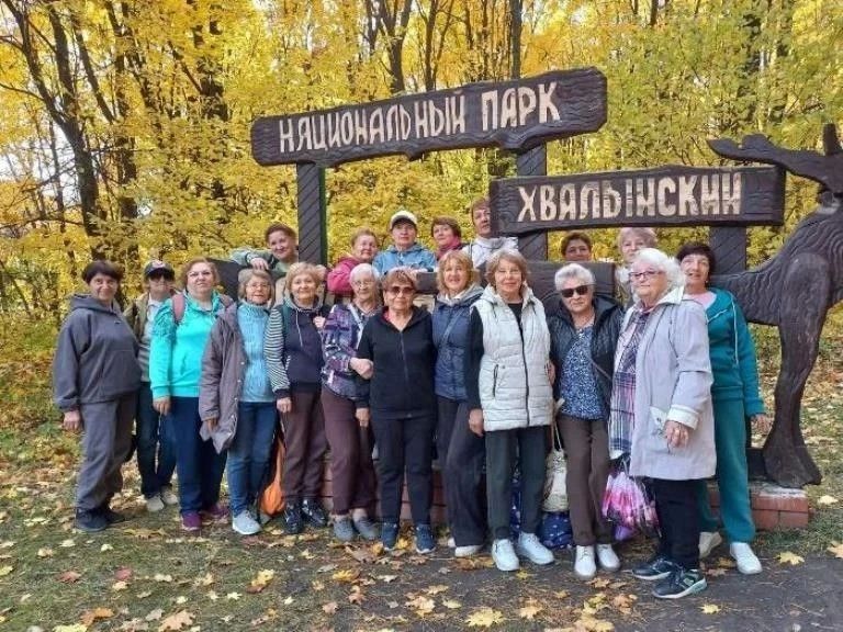 В Национальном парке «Хвалынский» пенсионеров ждали «Заповедный край», реликтовые меловые сосны и кальцефилы В Национальном парке «Хвалынский» пенсионеров ждали «Заповедный край», реликтовые меловые сосны и кальцефилы