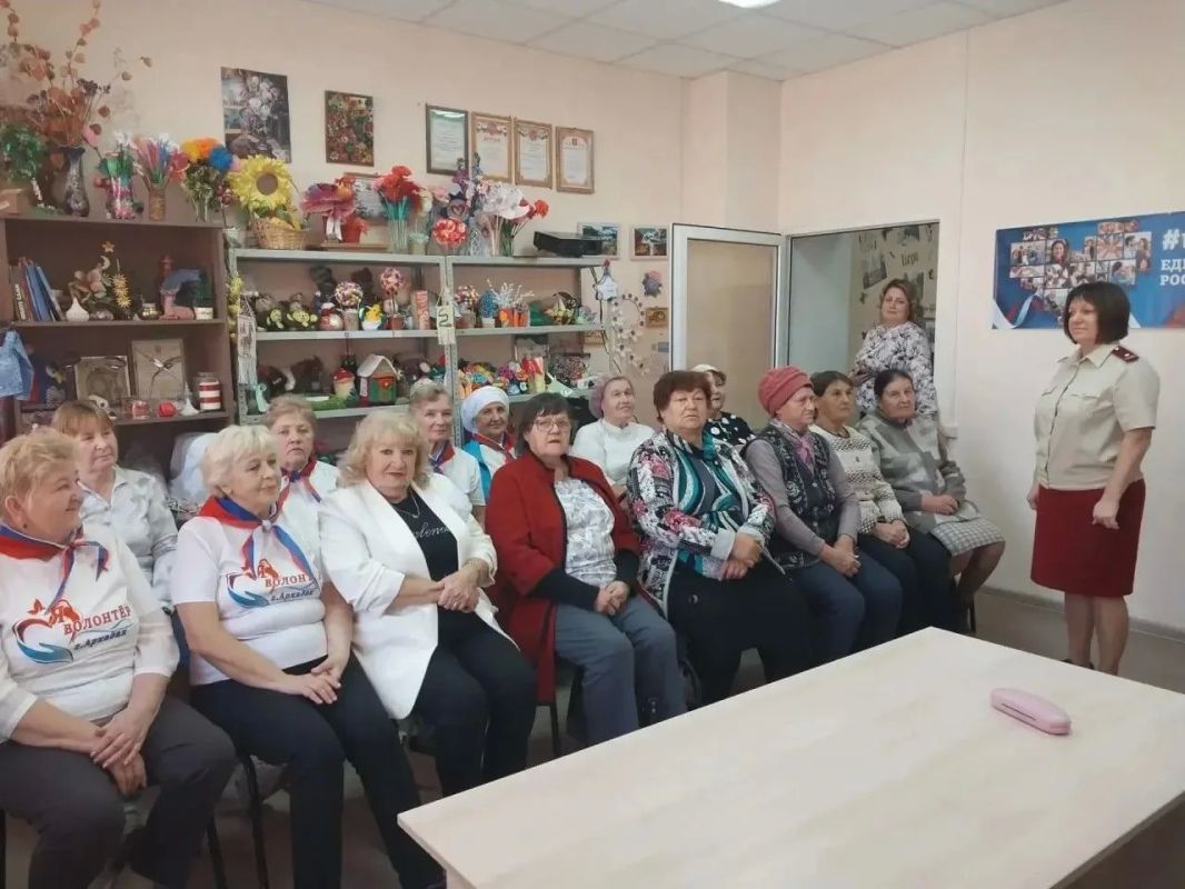 Лекторий "Санпросвет". В рамках четвёртого этапа Лектория "Санпросвет" состоялась встреча сотрудников Западного территориального отдела Управления Роспотребнадзора по Саратовской области с представителями движения...