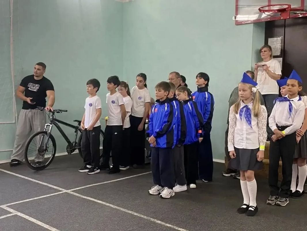 В городских районах подвели итоги конкурса «Безопасное колесо» В городских районах подвели итоги конкурса «Безопасное колесо»