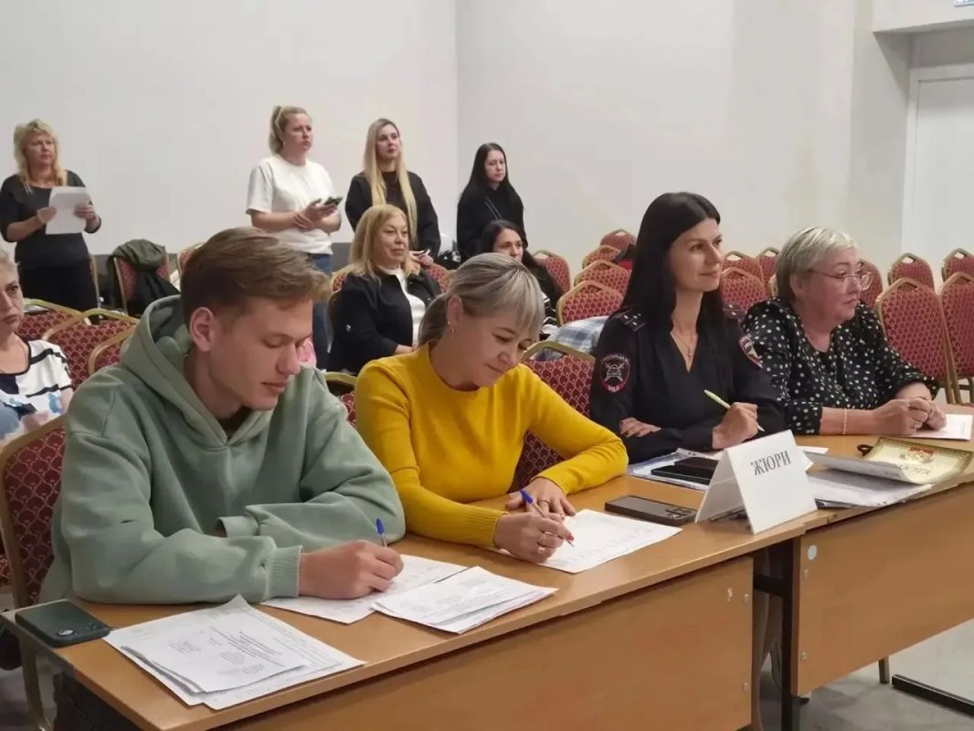 В городских районах подвели итоги конкурса «Безопасное колесо» В городских районах подвели итоги конкурса «Безопасное колесо»