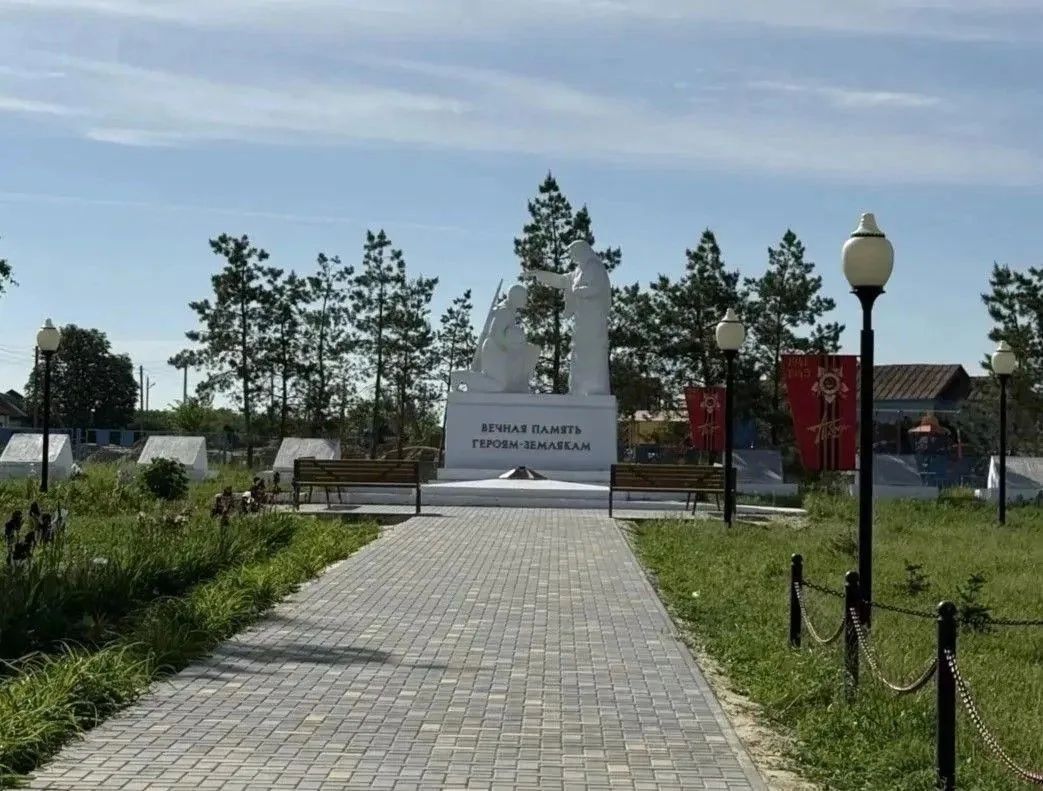 В рамках госпрограммы КРСТ в шести районах области благоустроены территории памятных мемориалов и парков воинской славы