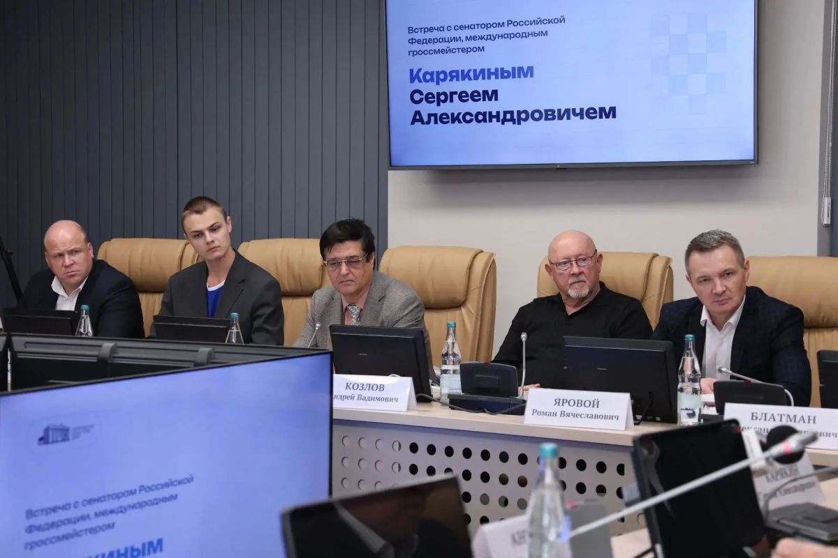 Международный гроссмейстер призвал интегрировать шахматы в систему образования Саратовской области Международный гроссмейстер призвал интегрировать шахматы в систему образования Саратовской области