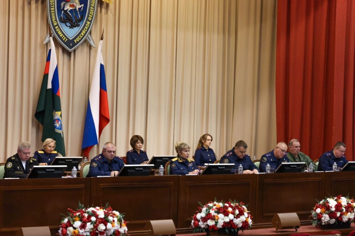 Председатель СК России провел оперативное совещание, на котором заслушал итоги работы территориальных следственных органов за 9 месяцев 2026 года Председатель СК России провел оперативное совещание, на котором заслушал итоги работы территориальных следственных органов за 9 месяцев 2026 года